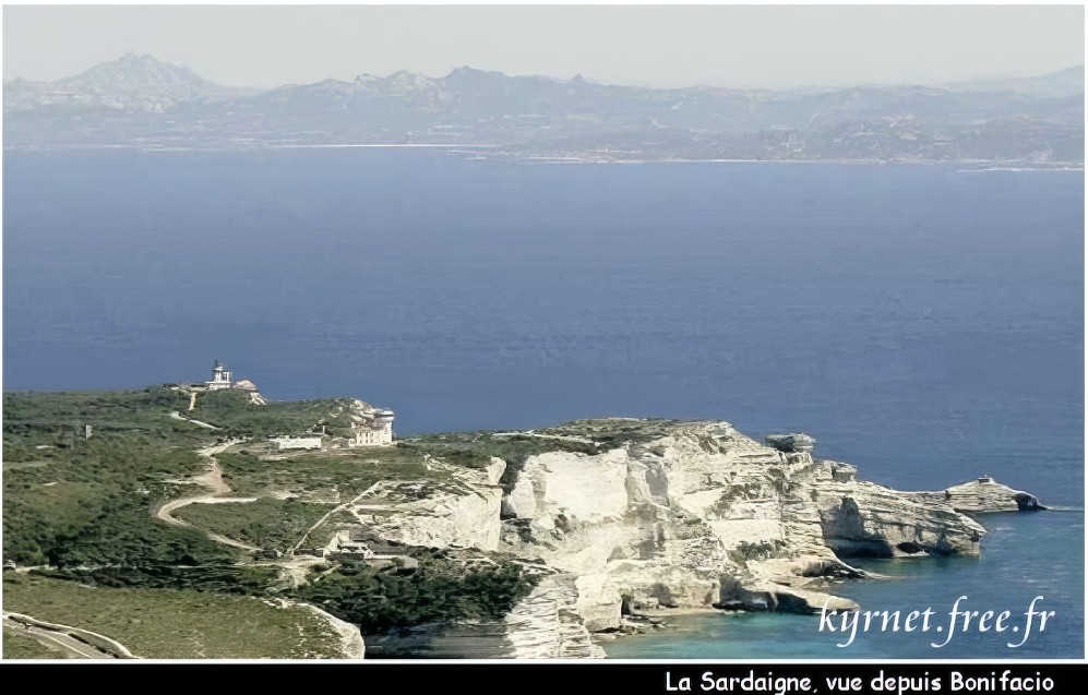 La Sardaigne en face de Bonifacio